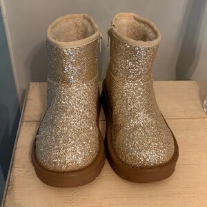 Cat & Jack gold boots